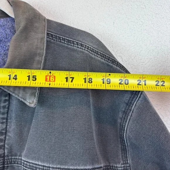 Vintage Carhartt Trucker Jacket M Blanket Lined 90s Retro Workwear Cargo Worn In - Picture 12 of 12